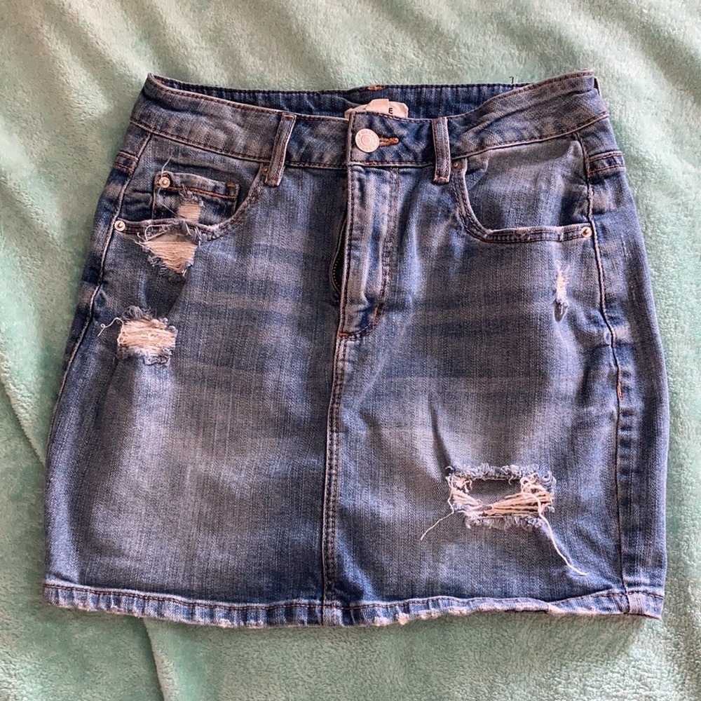 Garage light wash jean mini skirt